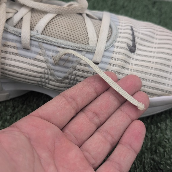 Nike Lebron Witness 6 Men's Size 15 Basketball Sneakers Daily Walking White Gray - Picture 16 of 16